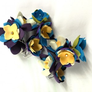 klipsy kwiatowe handmade wykonane w pojedynczym egzemplarzu