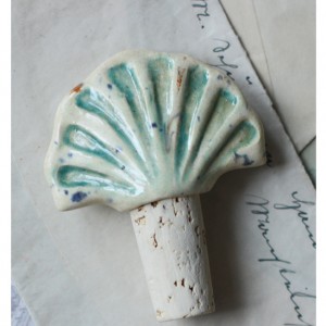 Korek do wina z muszlą