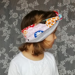 opaska uniwersalna w kwiatowym stylu