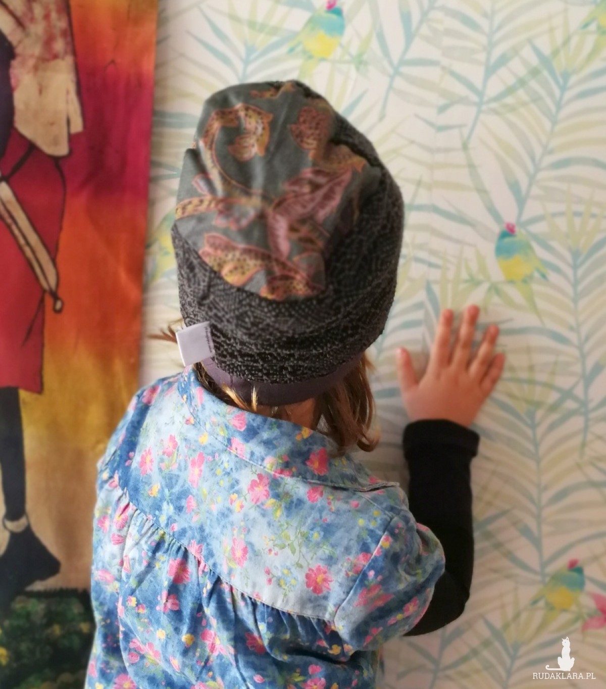 czapka dziecięca szara koronkowa dla dziewczynki
