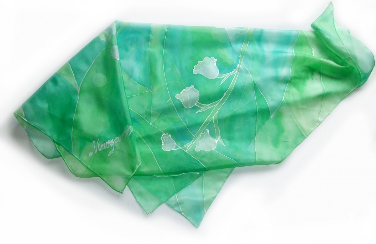 Jedwabna chusta Konwalie, Zielona apaszka, Ręcznie malowana chusta z jedwabiu