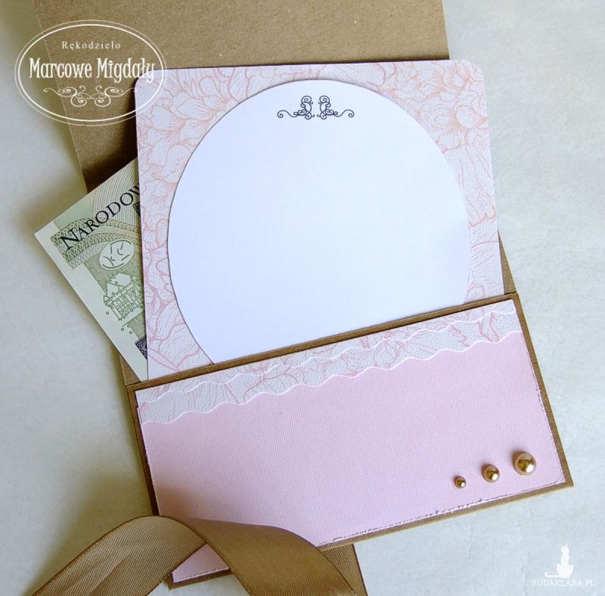 Ślubna kopertówka w stylu vintage