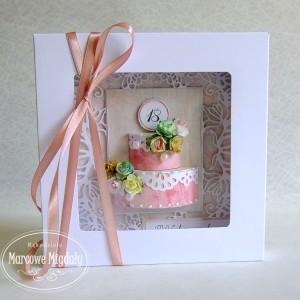 Osiemnaste urodziny, kartka z przestrzennym tortem