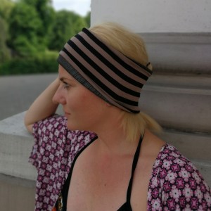 opaska sportowa damska w paski