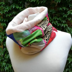 komplet damski kolorowy zimowy komin i czapka