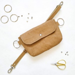 Karmelowa Biodrówka- torebka na pas