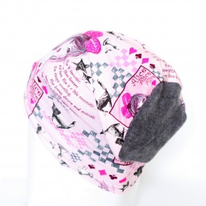 czapka dzianinowa różowa z dziewczynami