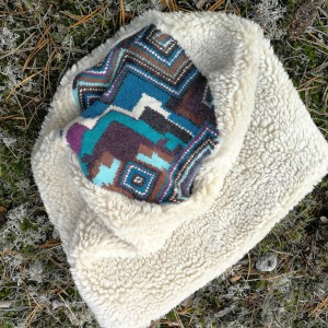 czapka damska sztuczny mis zimowy bezowy