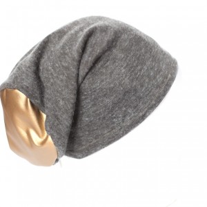 czapka szaro złota dzianinowa ciepła