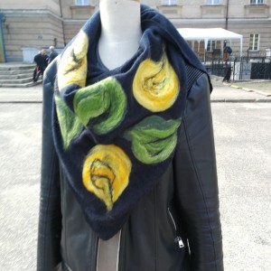 czarna chusta handmade wełniana