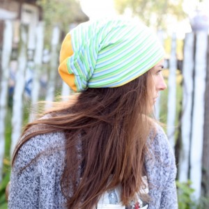 czapka dzianinowa sportowa w paski unisex