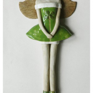 Anioł wiszący z koniczyną