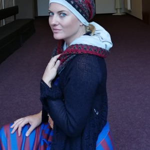 komplet jesienno -zimowy wełniany damski