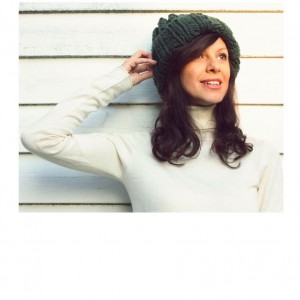 Czapka beanie handmade butelkowa zieleń