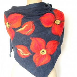 chusta wełniana w kwiaty folkowa