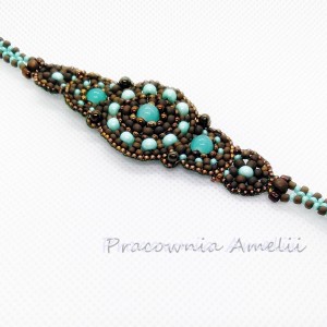 bransoletka w stylu starożytnego Rzymu