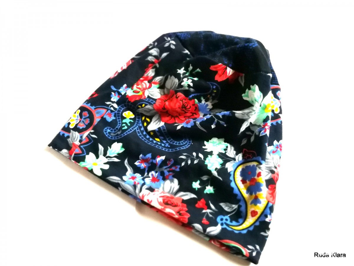 czapka w kwiaty dzianinowa etno boho codzienna handmade