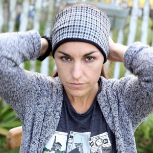 opaska damska w kratkę