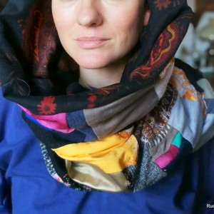 komin zimowy jesienny wiosenny ciepły szyty z kawałków materiałów