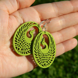 Kolczyki ptaki ażurowe jasnozielone limonkowe, kolczyki hippie boho, biżuteria drewniana eco