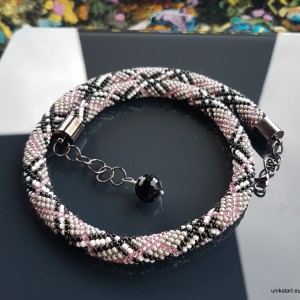 Naszyjnik Sznur Koralikowy Kratka Burberry