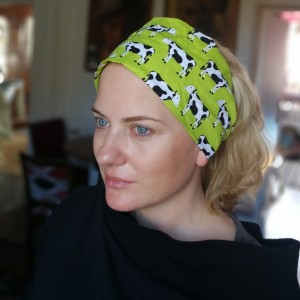 opaska materiałowa w krowy z tyłu na gumkę