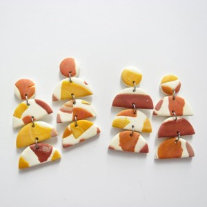 kolczyki białe mini półkola