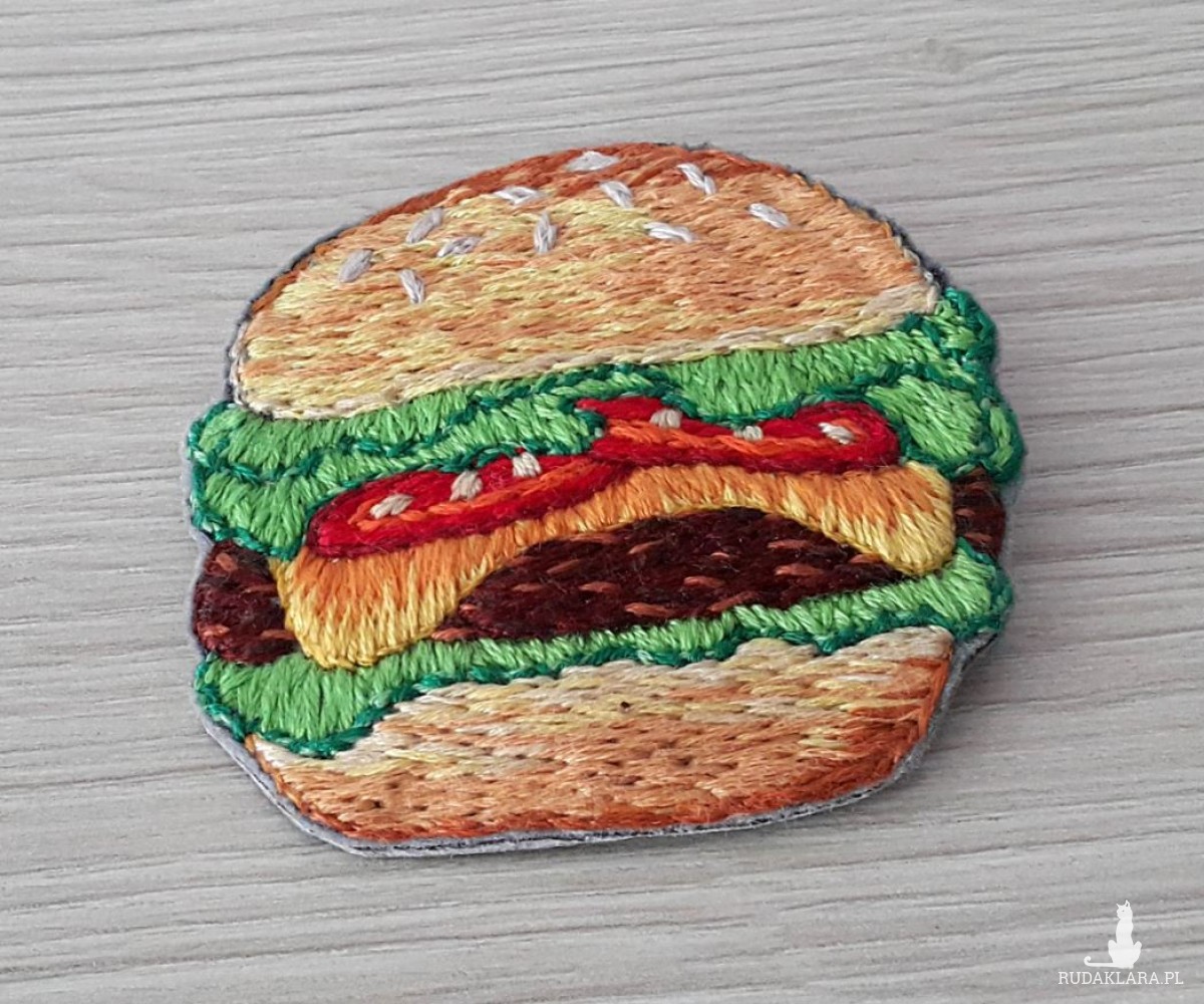 Przypinka hamburger