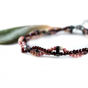 Bransoletka z rubinem