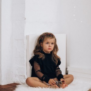 Sukienka dziewczęca czarna z tiulem