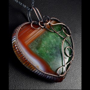 Agat serce, Miedziany wisior z agatem, ręcznie wykonany, prezent dla niej, prezent dla mamy, prezent urodzinowy, niepowtarzalna biżuteria, serce