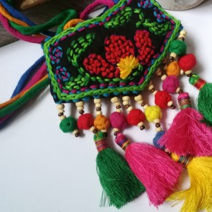 naszyjnik handmade etniczny sznurkowy