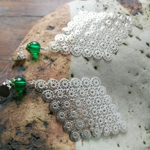 klipsy długie duże boho kolor zielono- srebrne