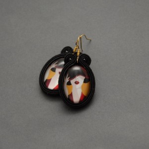 kolczyki sutasz - kobieta