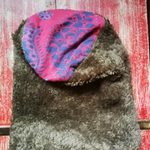 czapka kolor szary miękkie sztuczne futerko