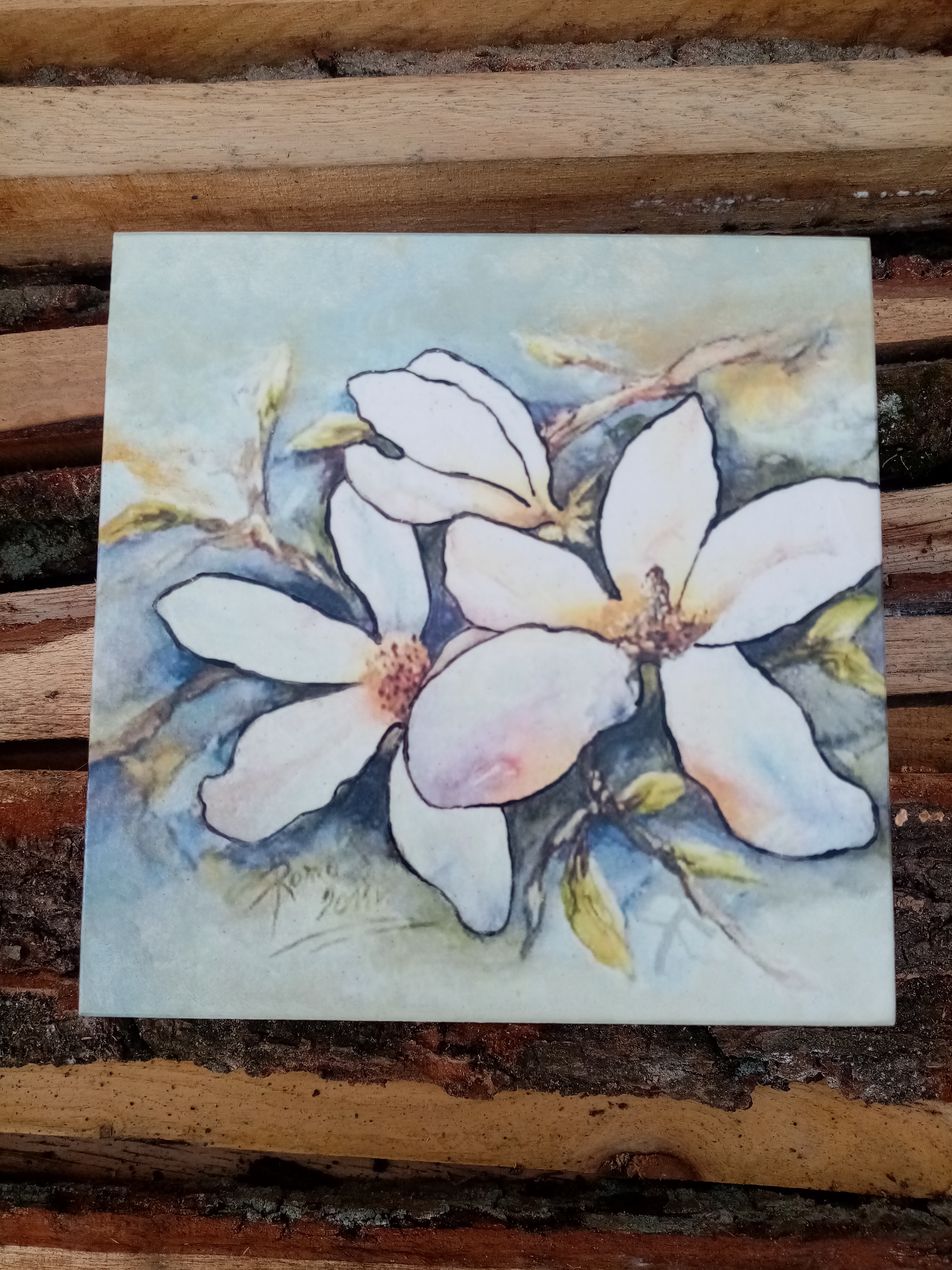 Szkatułka magnolia.