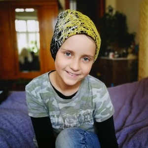 czapka mała może być na dziewczynkę na podszewce