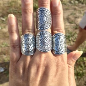 pierścionek haftowany orientalny w stylu boho handmade