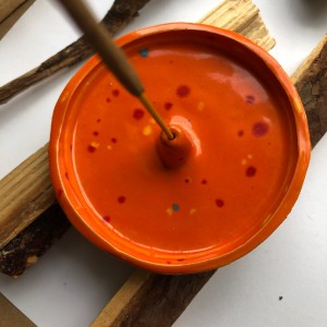 PALOLOPULI podstawka na kadzidełko