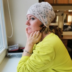 opaska koronkowa na materiałowej podszewce