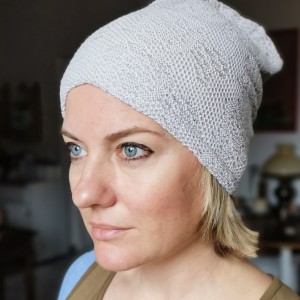 czapka damska szara azurowa