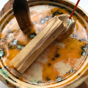 PALOLOPULI podstawka na kadzidełko i palosanto