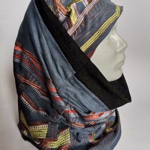 Komplet damski czapka i komin haftowany