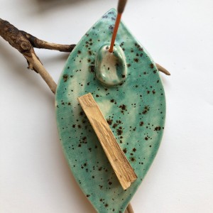 PALOLOPULI podstawka na kadzidełko i palosanto