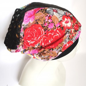 Czapka damska szyta patchworkowo smerfetka