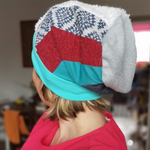 Czapka damska patchworkowa smerfetka