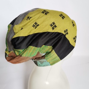 Czapka damska codzienna patchworkowa smerfetka