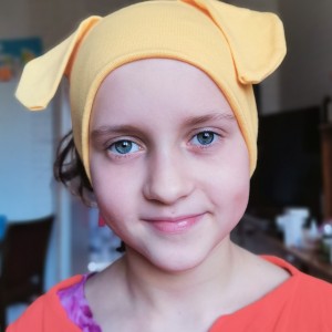 dzianinowa  opaska dziecięca 3 - 4lata