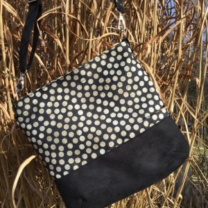 TOREBKA LISTONOSZKA Z PRINTEM W GROSZKI