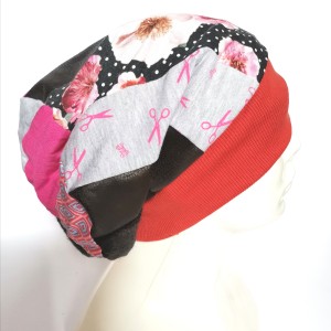 Czapka damska szyta patchworkowo smerfetka